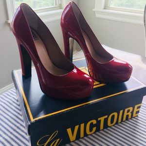 Pour La Victoire Irina II Red Soft Patent Heel 7
